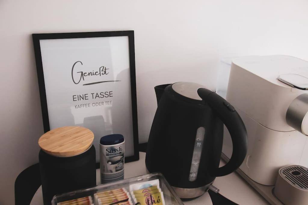 Schoene Wohnung Top Lage Koeln Work & Relax & Travel Frechen Eksteriør billede